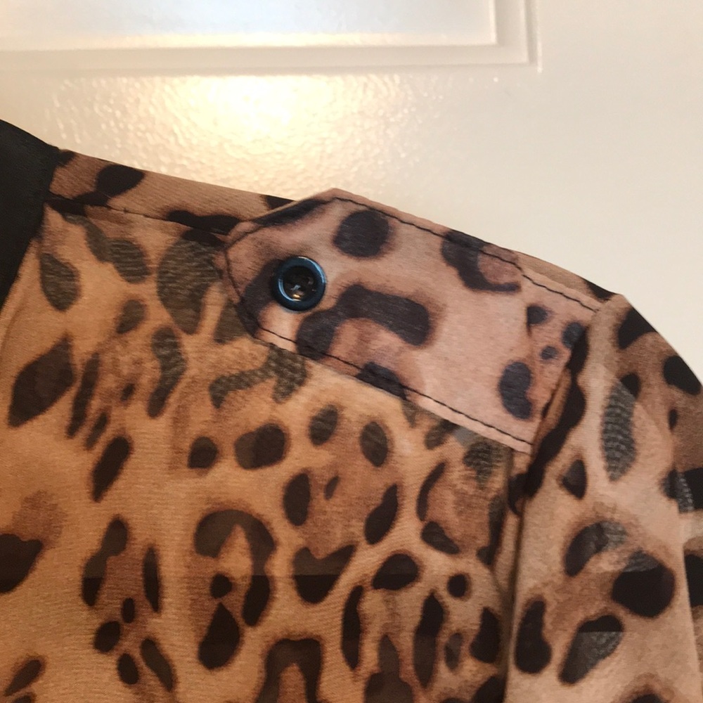 Leopard Blouse - Picture 3 of 5